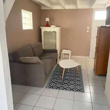 Mezzanine Au Calme Apartmán *